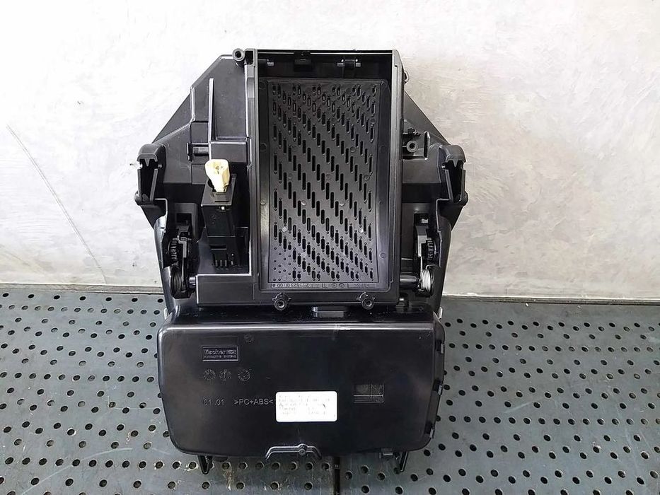 Spatiu depozitare incarcare chei telefon mercedes glc c253 a2056805312