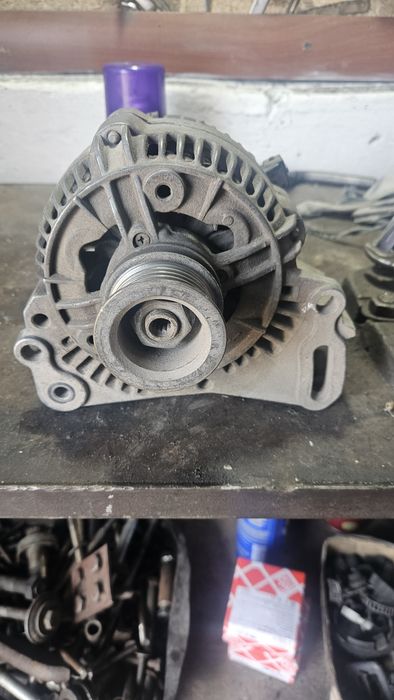 Генератор Bosch 70A