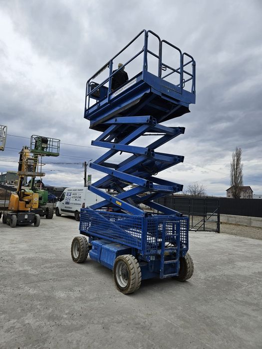 Nacela tip foarfeca Jlg de 14m