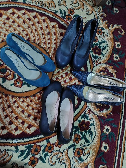 Продам корейские туфли 38 размера, в идеальном состоянии.