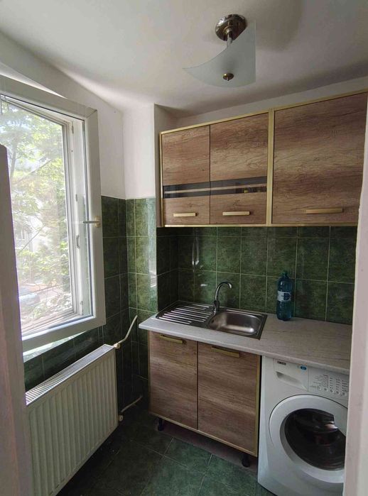 Garsoniera de vânzare str. Podului  et. 1