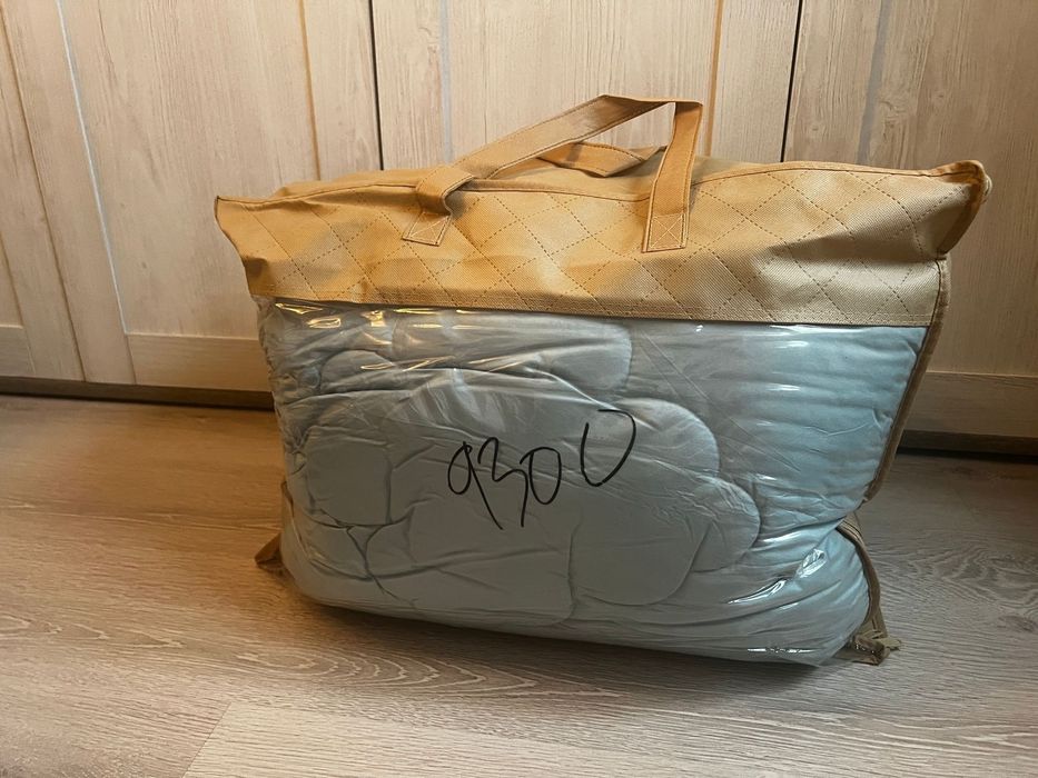 Новое, тёплое  одеяло