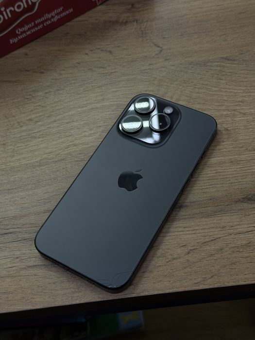 Продам Айфон 15 Про