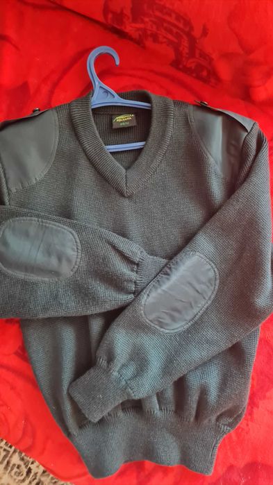 Военные свитера шерстянные