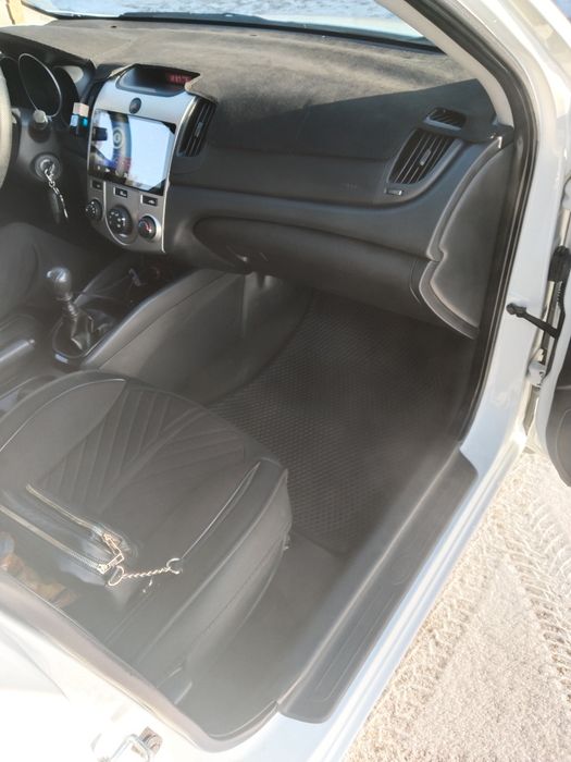 Кия Церато продам