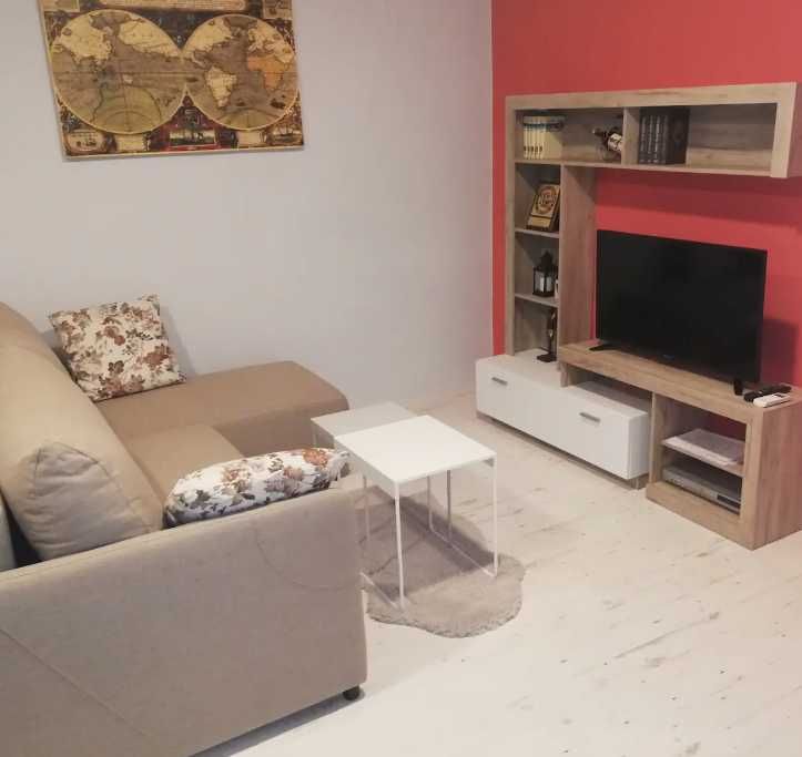 Дава се под наем Едностаен апартамент в Пловдив, Коматево - 40 кв.м за 178.5 € - Снимка #2