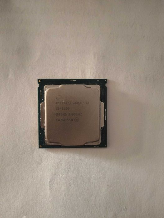 Intel® Core™ i3-8100