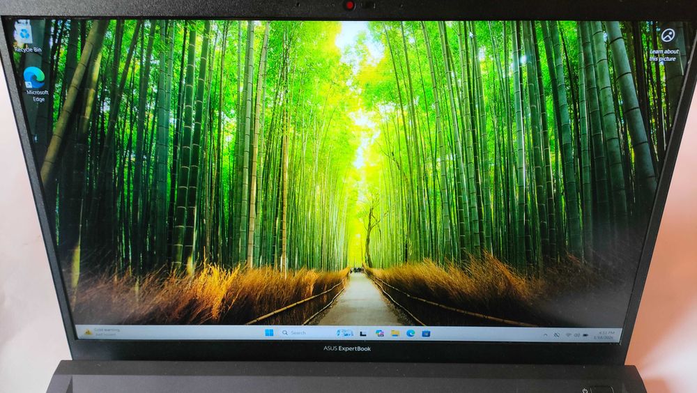 Лаптоп Asus Powerbook B1500C i5/FHD/ 256gb SSD/ 8gb ram