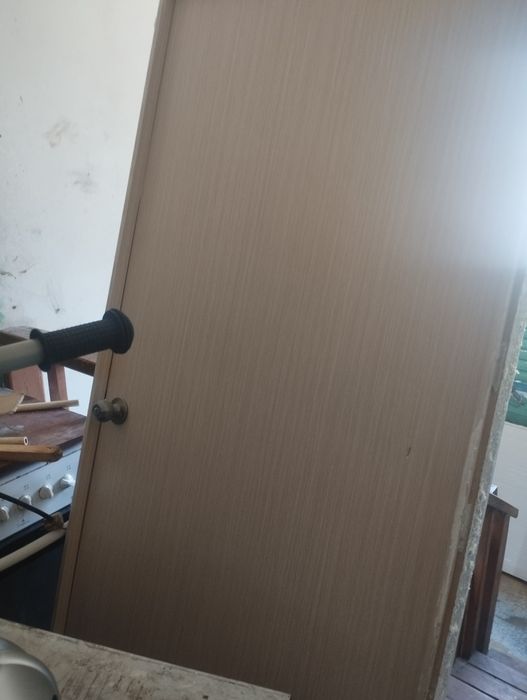 Двери межкомнатные 2 шт.