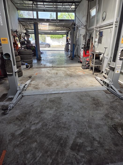 Diagnoza auto si Incarcare Freon  pentru Climatizare Auto