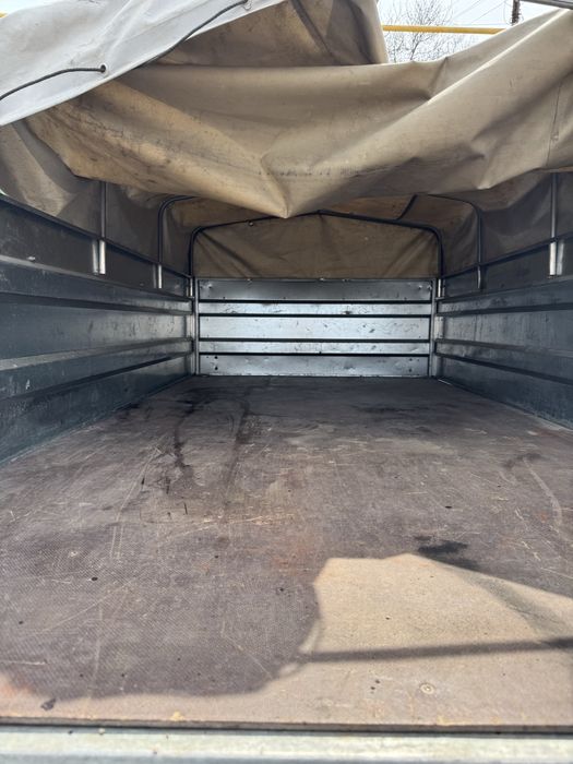 Автомобильный прицеп