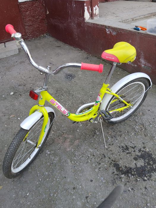 Продам велосипед детский на 7-10 лет  в хорошем состоянии