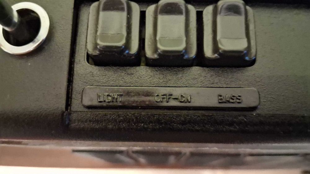 Radioreceptor portabil VEF 242