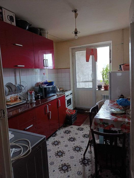 3х комнатная квартира на 4 этаже 5ти этажного дома, Согдиана