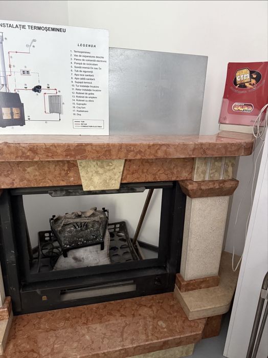 Imbrăcăminte marmură șemineu/ termoșemineu Italia