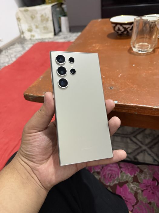 Samsung S24 ultra 12/256