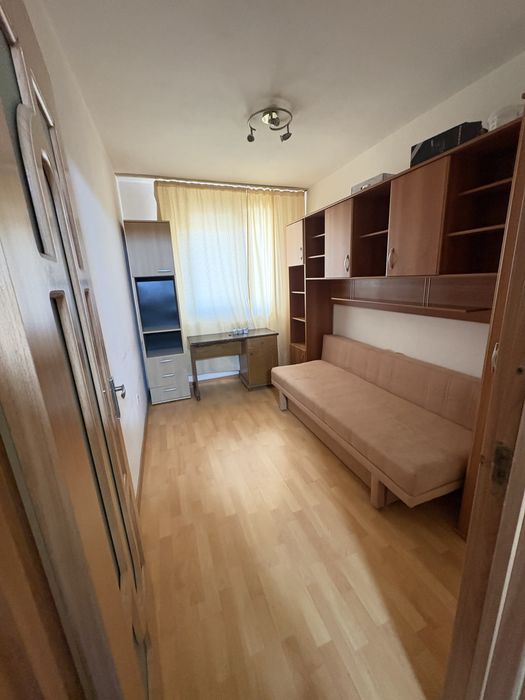 Proprietar-Vand apartament in Trivale,complex 1