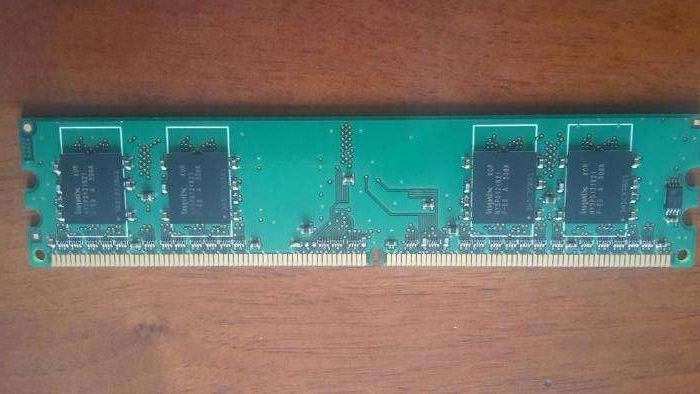 Memorie RAM 256 MB ddr1 si 2