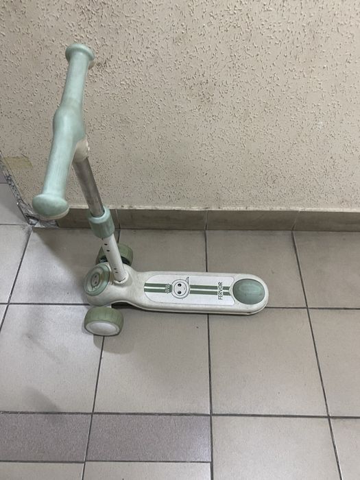 Самокат.         .