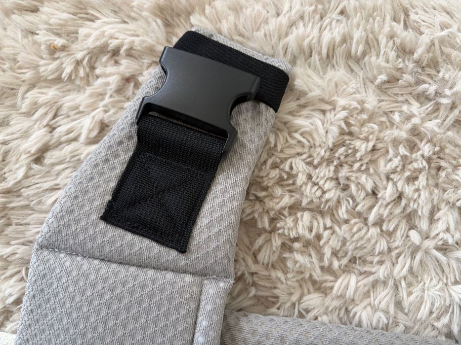 Momcozy слинг за бебе