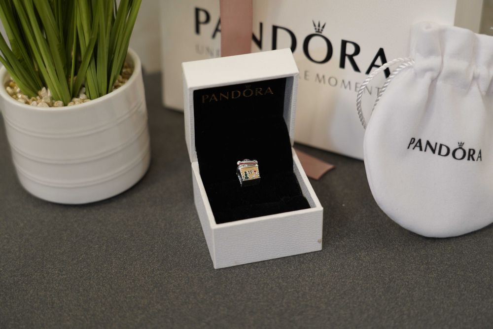 Пандора Талисман - Коледна къщичка