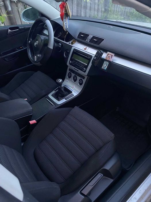 ,, Automobil"" passat B6 2010
