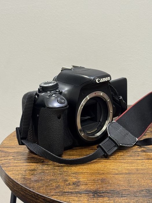 Canon 600D в идеальном состояний