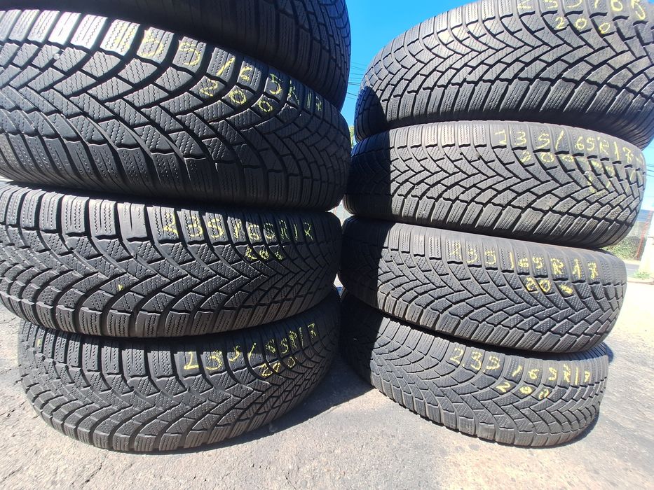 4, 8 anvelope iarna 235/65r17 Bridgestone Montaj Gratuit
