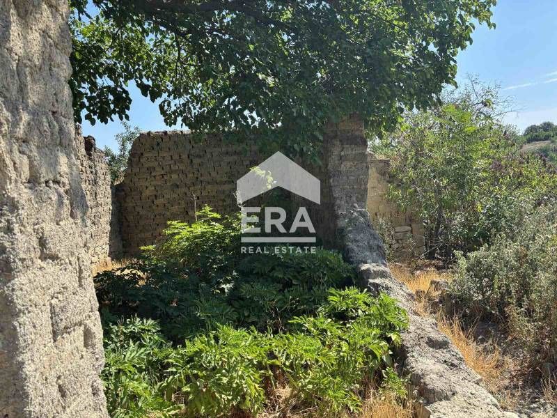 Продава се Парцел в с. Комарево, Област Варна - 1750 кв.м за 12 €/кв.м - Снимка #9