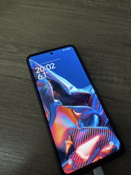 Продам poco x5 pro 5g.