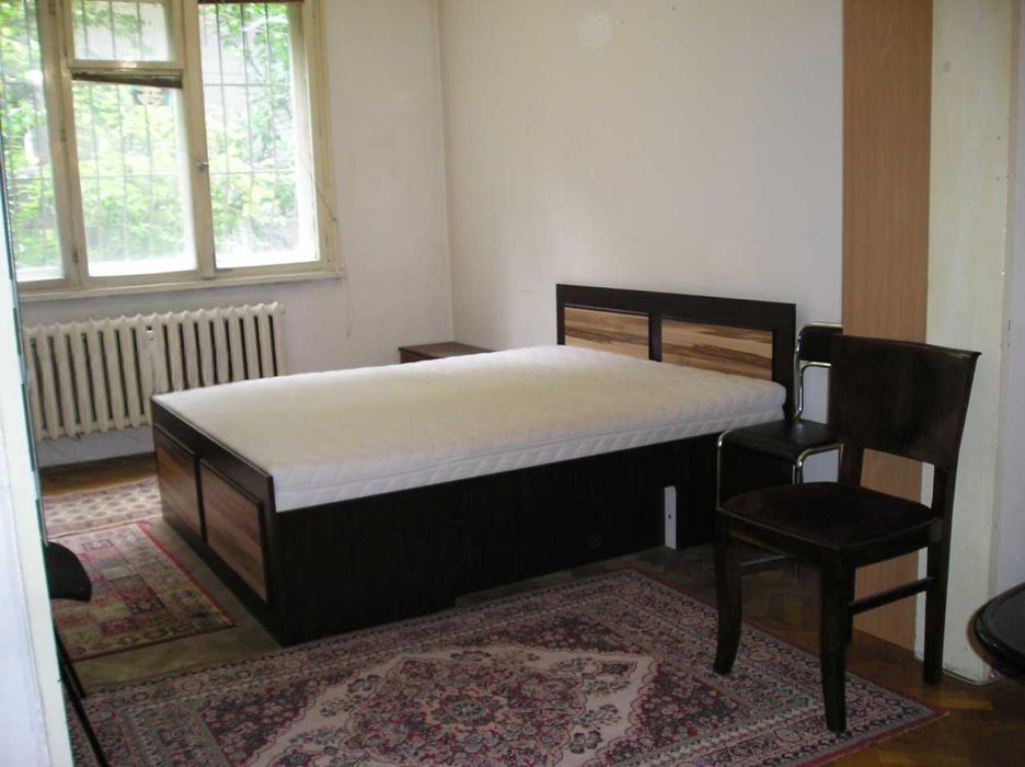 Дава се под наем Двустаен апартамент в София, Оборище - 45 кв.м за 346.8 € - Снимка #1