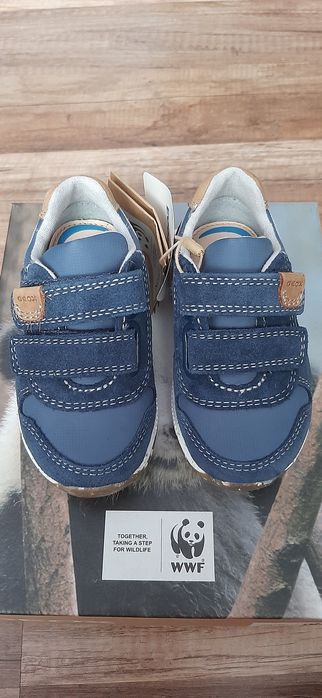 Нови обувки за момче Geox 20н