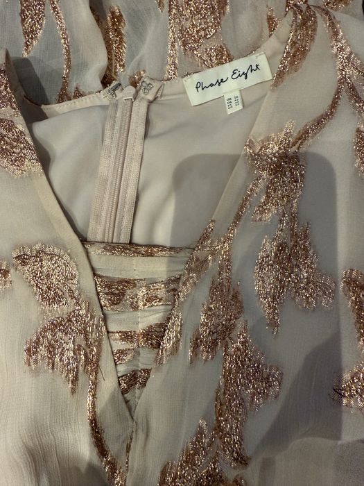 Rochie phase  Eight