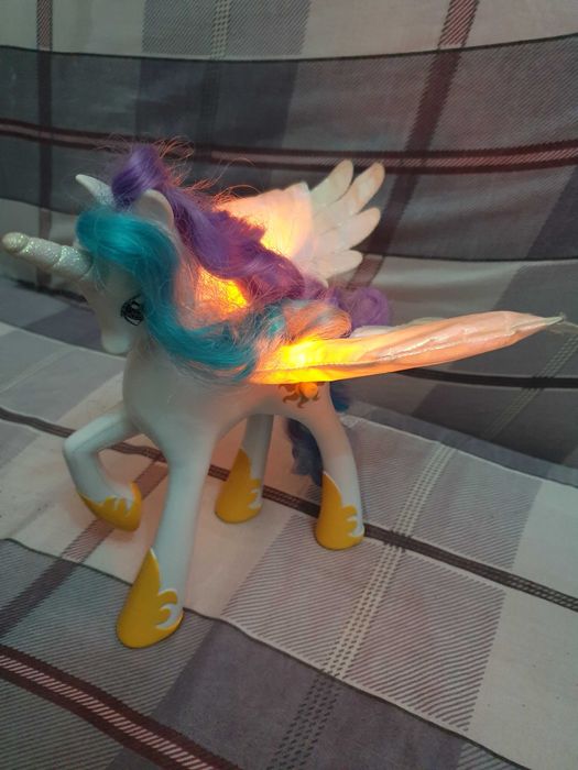 Продам игрушку my little pony принцесса селестия