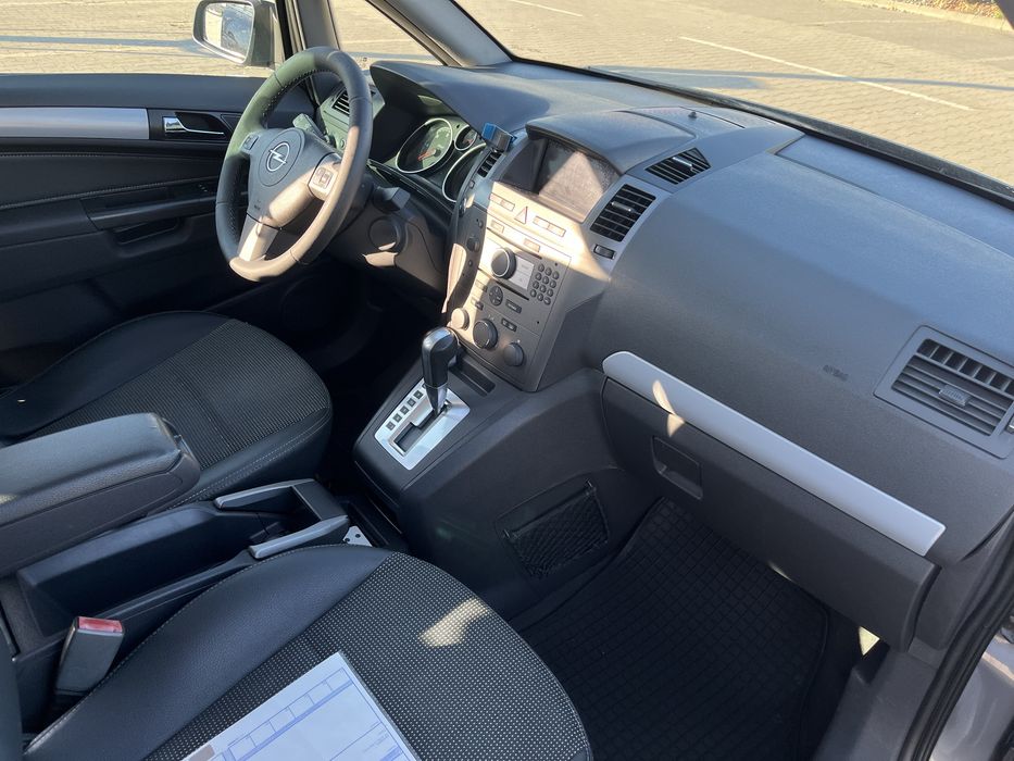 opel zafira