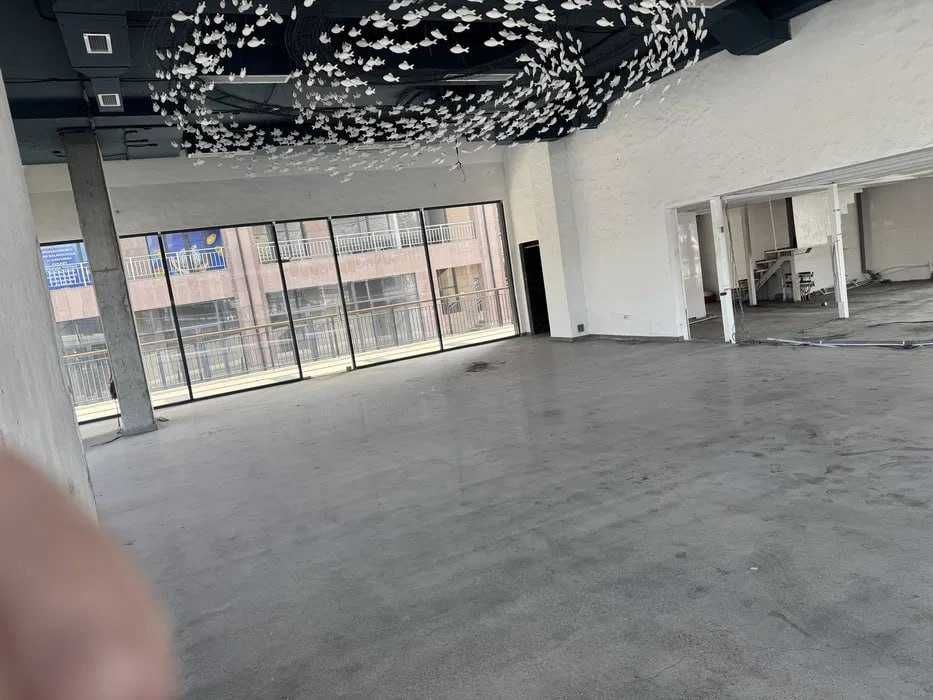 Топ-место для бизнеса! - Сдается помещение 330 м² в ТРЦ Seoul Mun