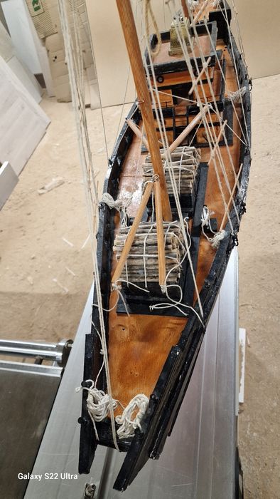 Макет на товарен кораб