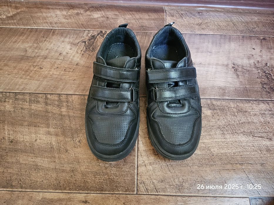 Школьная обувь, кроссовки, мокасины