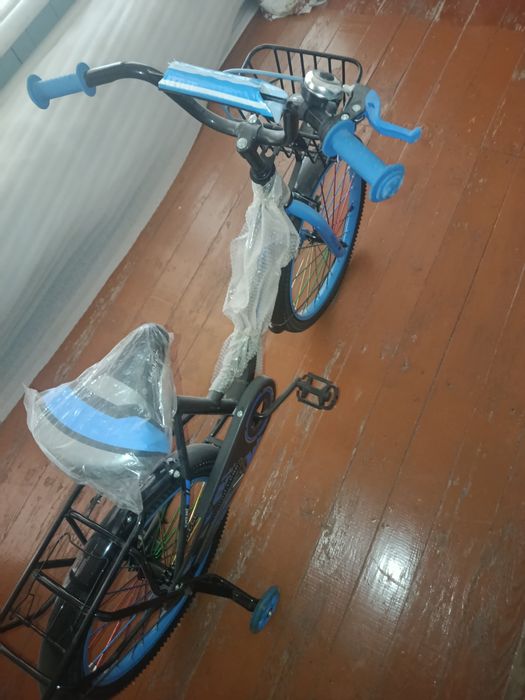 Bolalar velosepedi yangi salafanda ishlatilmagan brak joyi yoq yangi