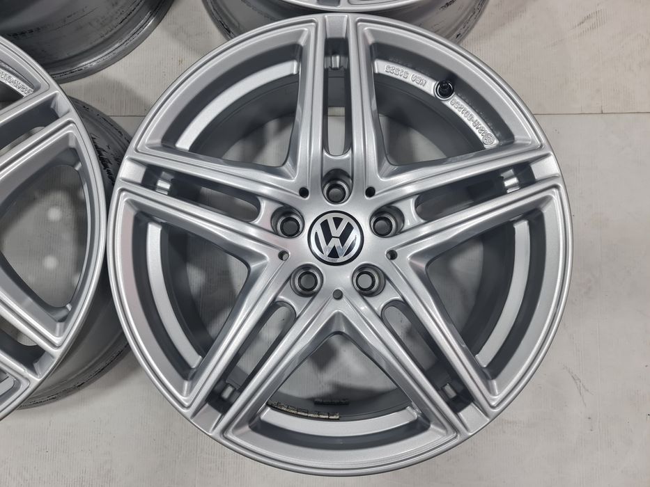 Jante 17 Cupra Seat Audi VW Skoda Mercedes BMW 7.5Jx17 ET30 5x112