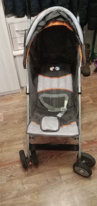 Коляска прогулочная