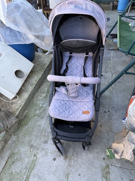 Количка до 22 кг. Става за момиче и момче