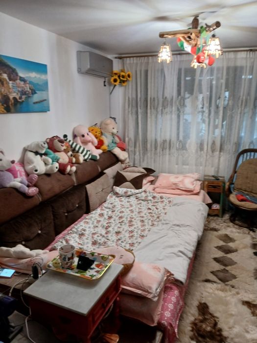 De vanzare apartament decomandat confort 1 București