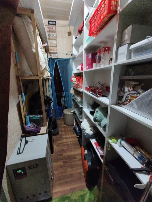 Нежилое помещение с бизнесом хот-дог , хостел + магазин.