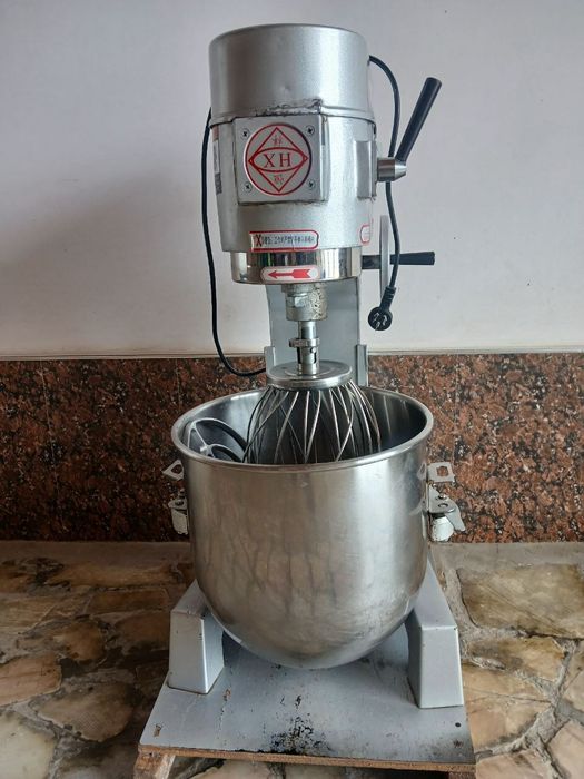 30litrli Mikser sotiladi