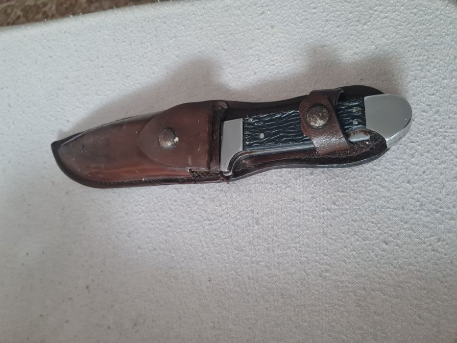 Cutit vanatoare  anii 80 fabricat la cugir