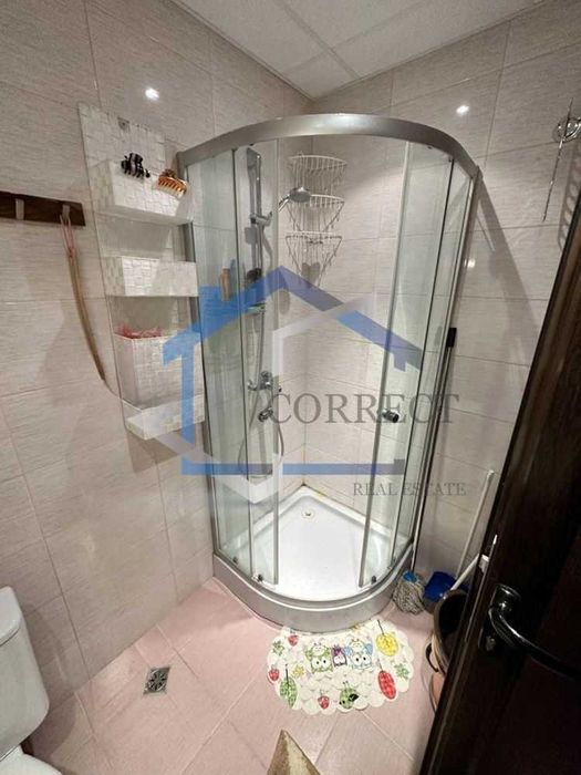 Дава се под наем Двустаен апартамент в Варна, м-т Траката - 65 кв.м за 459 € - Снимка #3