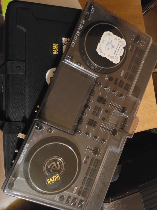 Consola Numark Mixstream Pro Go de vanzare