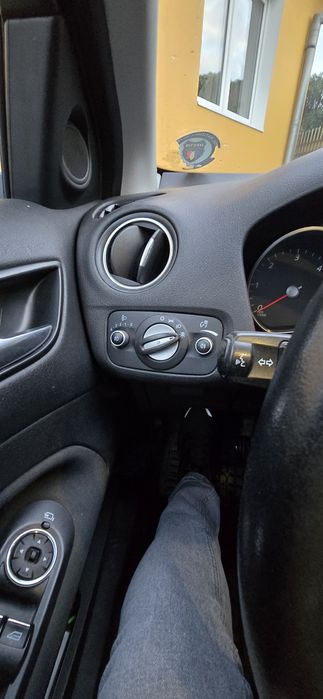 Vând Ford  MONDEO 2012