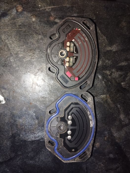 Запчясти Фольксваген и панель Мазда птичка